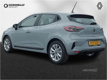 Used Renault Clio 2025 for sale - 75859136: Photo