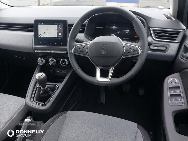 Used Renault Clio 2025 for sale - 75859136: Photo 4