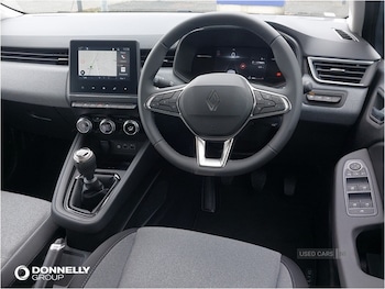 Used Renault Clio 2025 for sale - 75859136: Photo
