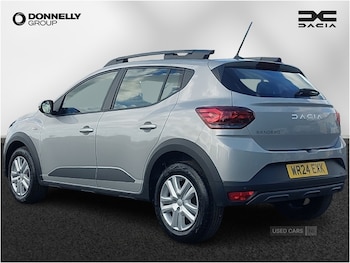 Used Dacia Sandero Stepway 2024 for sale - 76095333: Photo