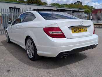Used Mercedes-Benz C Class 2012 for sale - 78752775: Photo