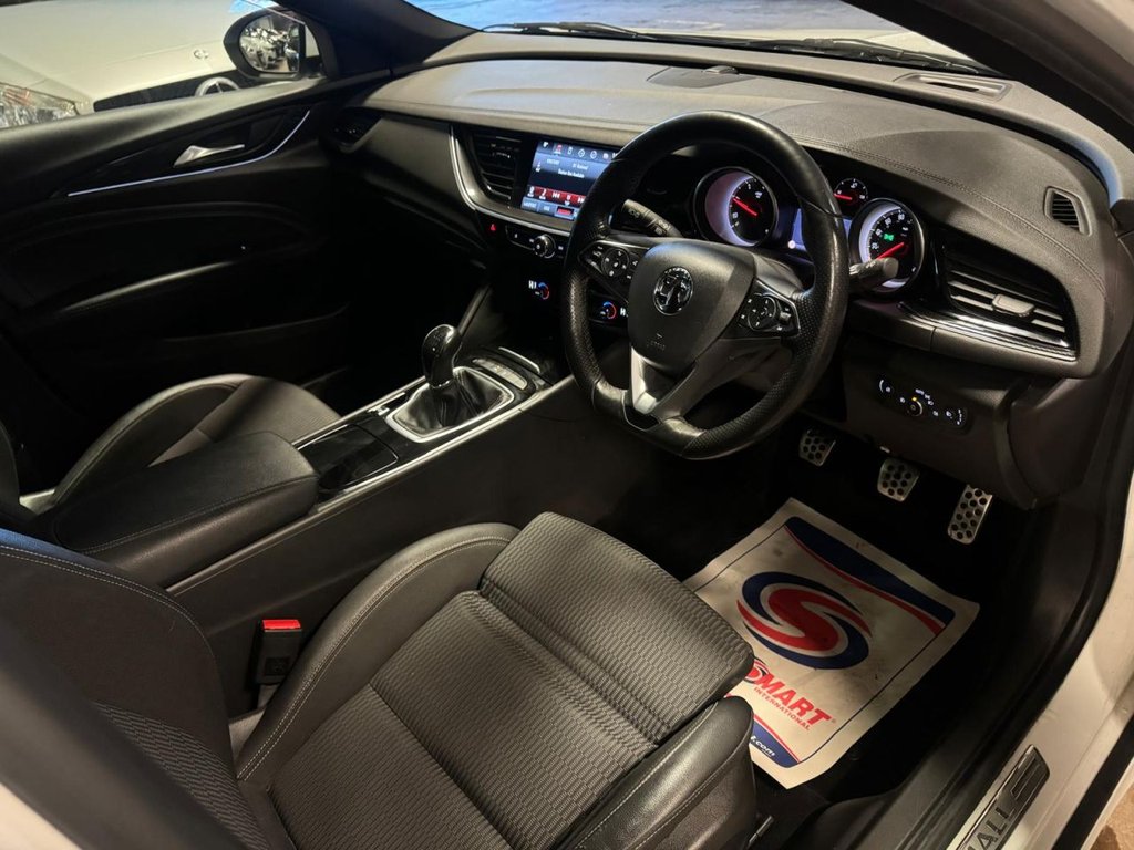 Used Vauxhall Insignia 2018 for sale - 76797990: Photo 10