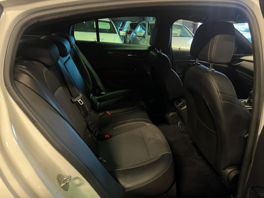 Used Vauxhall Insignia 2018 for sale - 76797990: Photo 11