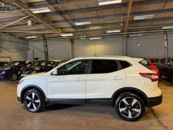 Used Nissan Qashqai 2015 for sale - 75092678: Photo