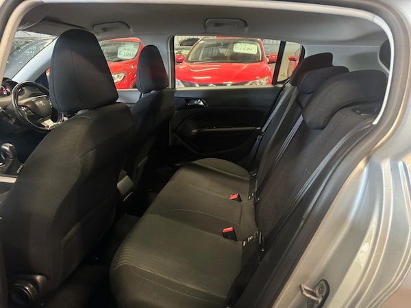Used Peugeot 308 2014 for sale - 74954498: Photo 10