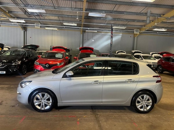 Used Peugeot 308 2014 for sale - 74954498: Photo 2
