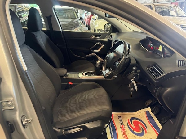 Used Peugeot 308 2014 for sale - 74954498: Photo 6