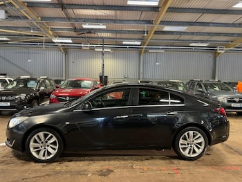 Used Vauxhall Insignia 2015 for sale - 77227003: Photo