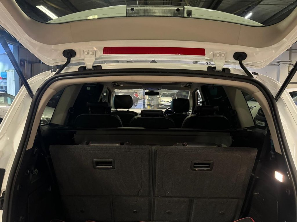 Used Ford S-Max 2014 for sale - 76841271: Photo 12