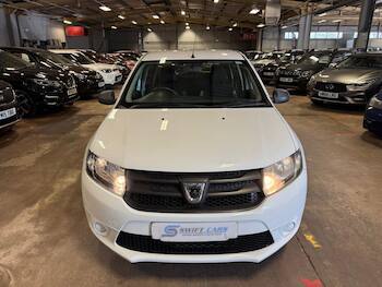 Used Dacia Sandero 2014 for sale - 79675442: Photo