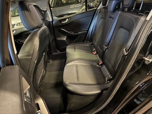 Used Ford Focus 2018 for sale - 75897169: Photo 14