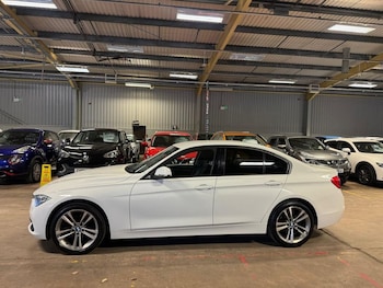 Used BMW 3 Series 2017 for sale - 76279546: Photo