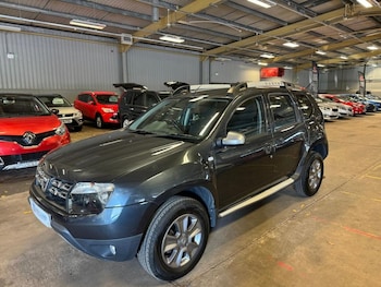 Used Dacia Duster 2016 for sale - 77748135: Photo