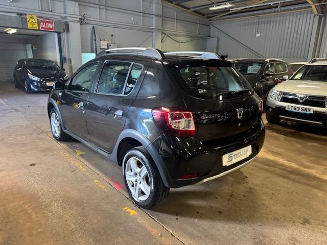 Used Dacia Sandero Stepway 2016 for sale - 76356806: Photo 5