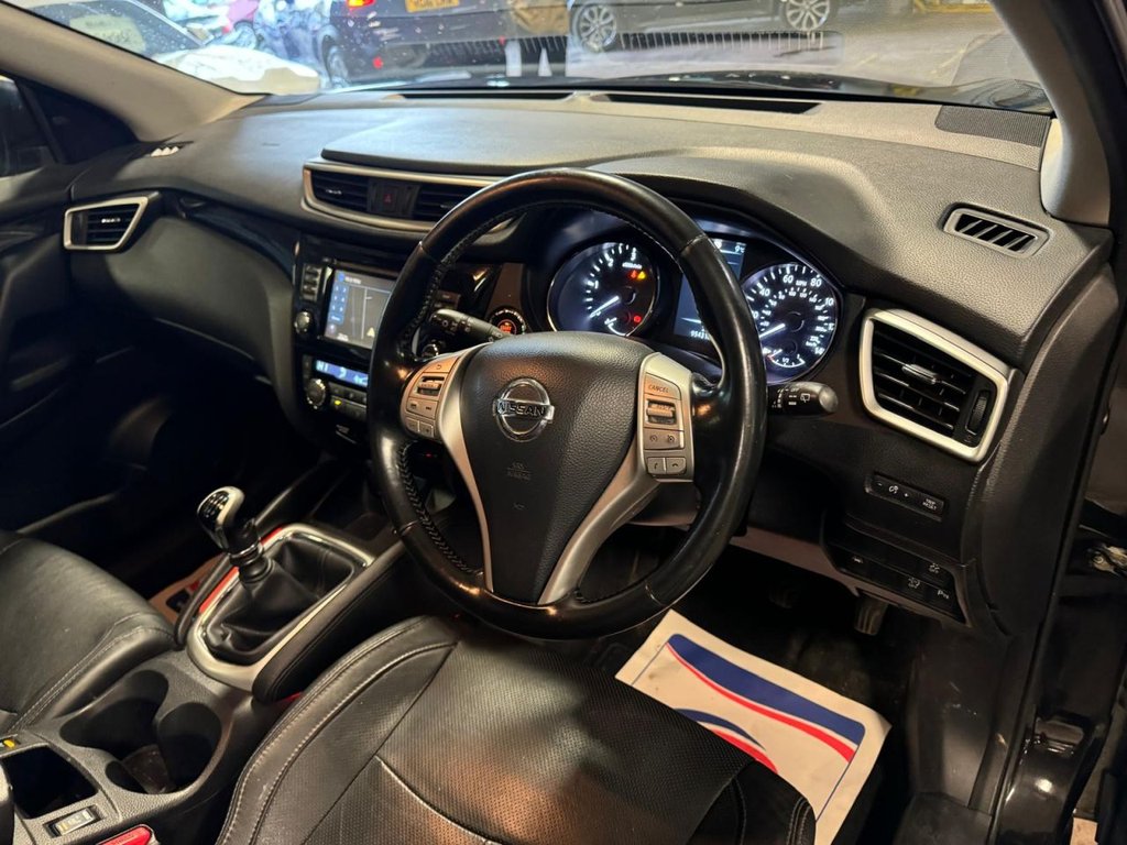 Used Nissan Qashqai 2015 for sale - 77642523: Photo 11
