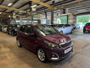 2015 (15) - 1.2 VTi PureTech Allure Hatchback 5dr Petrol Manual Euro 5 (82 ps)