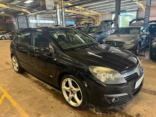 Used Vauxhall Astra 2005 for sale - 72980231: Photo 1
