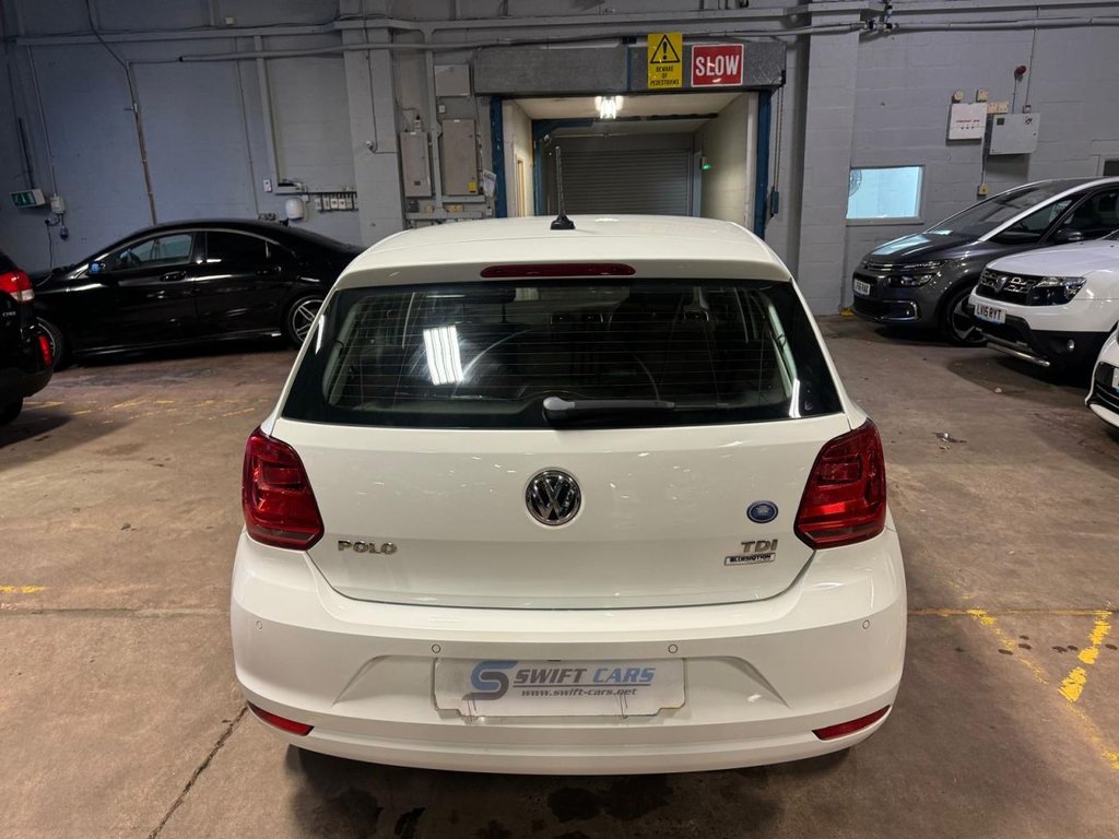 Used Volkswagen Polo 2015 for sale - 77020487: Photo 4