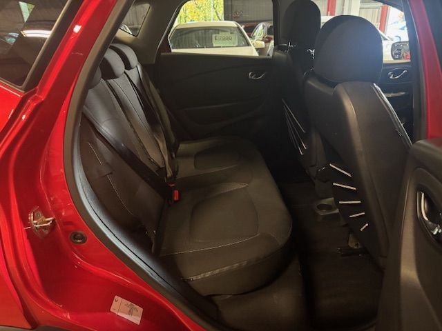 Used Renault Captur 2017 for sale - 76454728: Photo 11