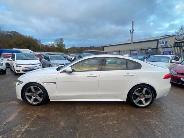 Used Jaguar XE 2017 for sale - 69848666: Photo 5