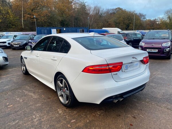 Used Jaguar XE 2017 for sale - 69848666: Photo 6