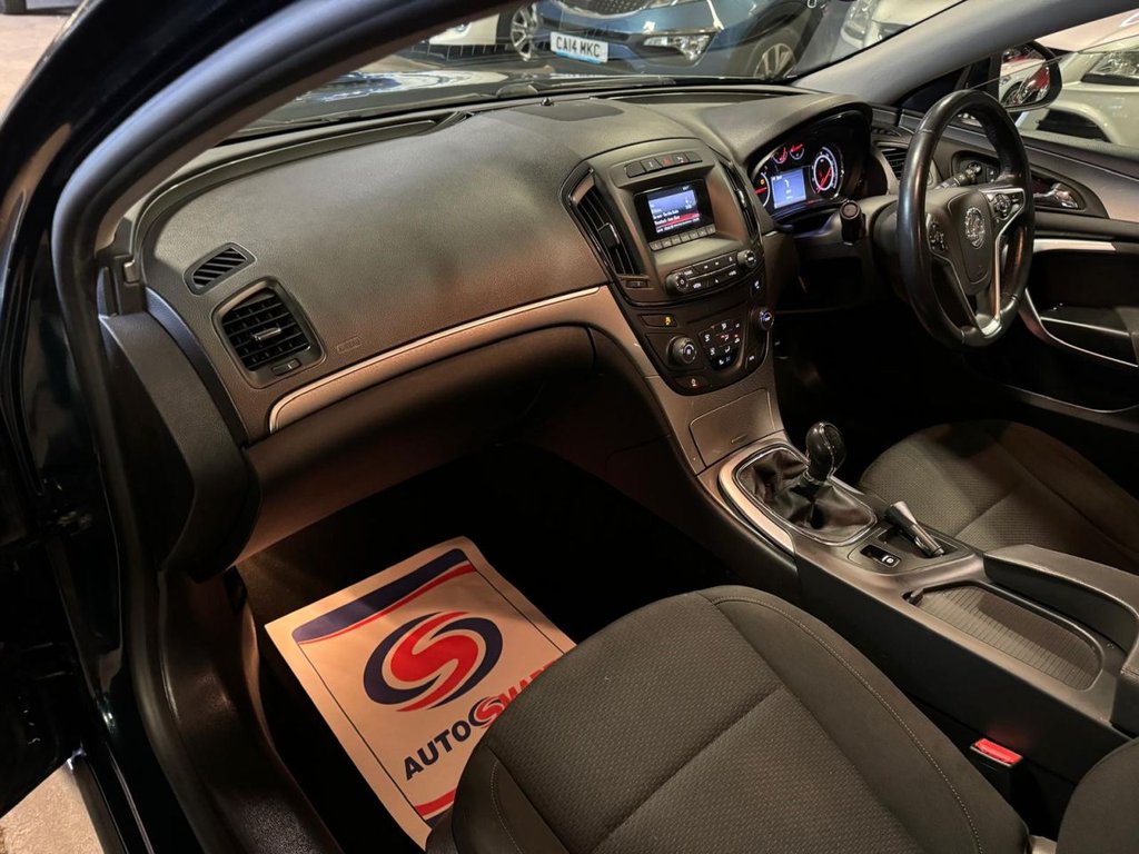 Used Vauxhall Insignia 2015 for sale - 77422082: Photo 15