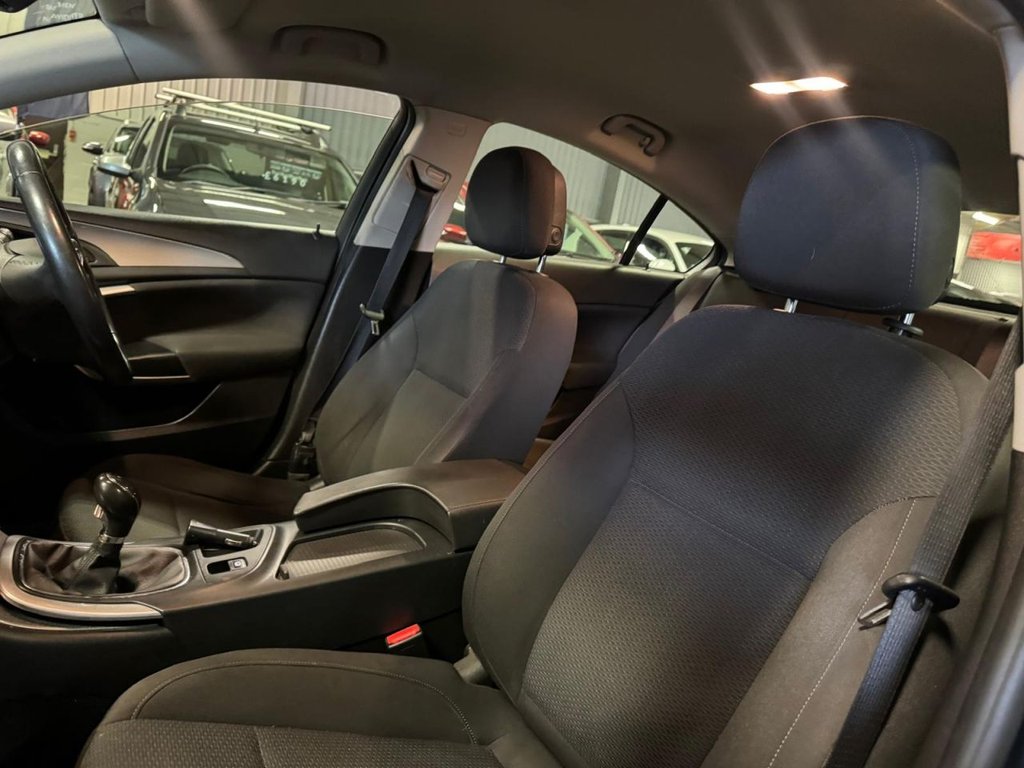 Used Vauxhall Insignia 2015 for sale - 77422082: Photo 16