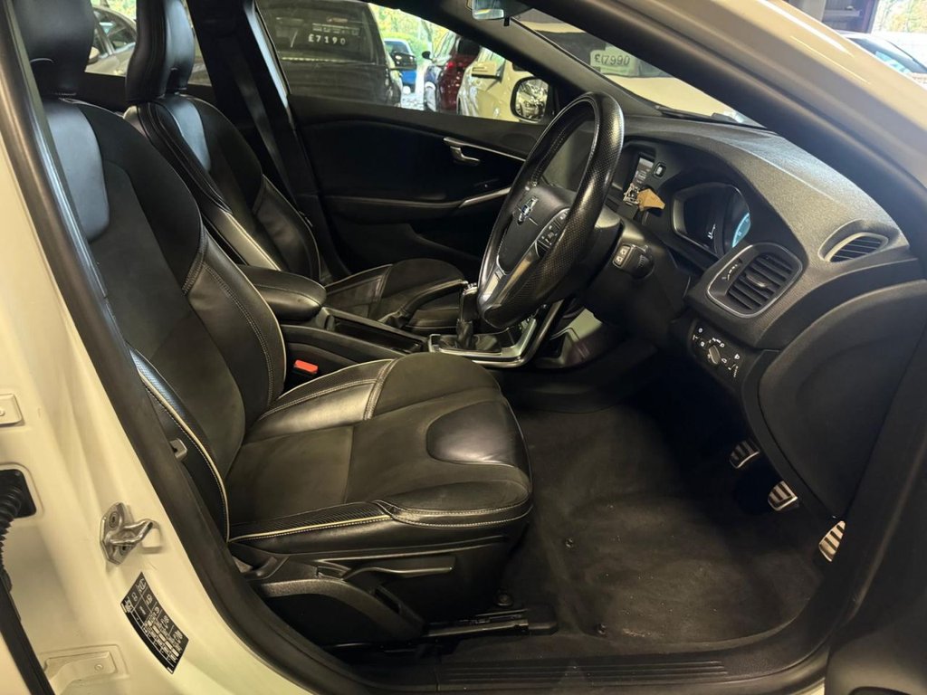 Used Volvo V40 2016 for sale - 76527193: Photo 10