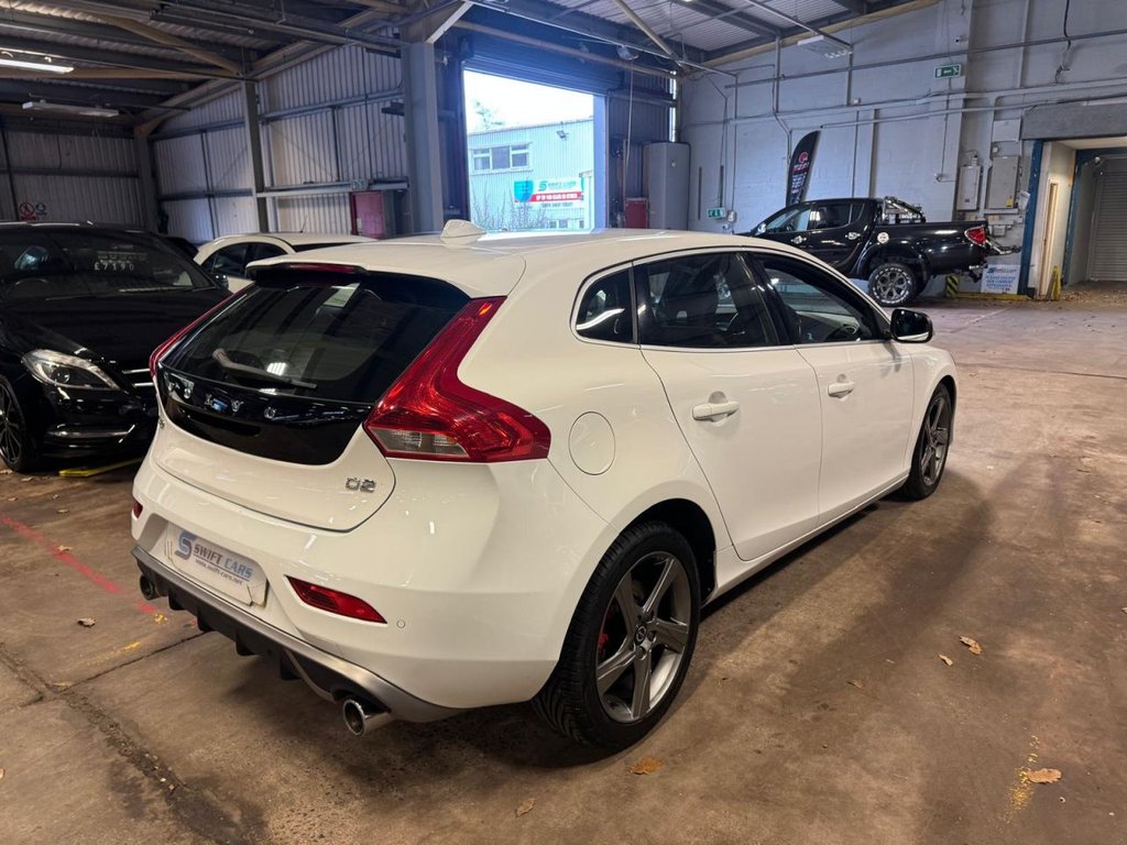 Used Volvo V40 2016 for sale - 76527193: Photo 7