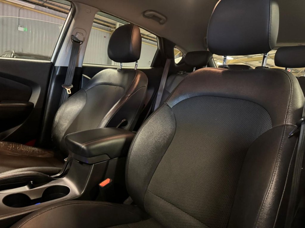 Used Hyundai Ix35 2015 for sale - 76527223: Photo 16