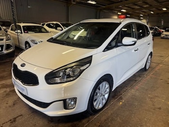 Used Kia Carens 2016 for sale - 77153125: Photo