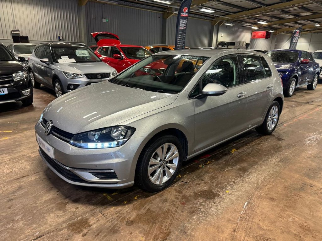 Used Volkswagen Golf 2017 for sale - 76202918: Photo 3