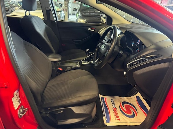 Used Ford Focus 2016 for sale - 75597117: Photo 7