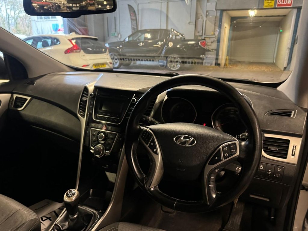 Used Hyundai i30 2015 for sale - 76527197: Photo 11