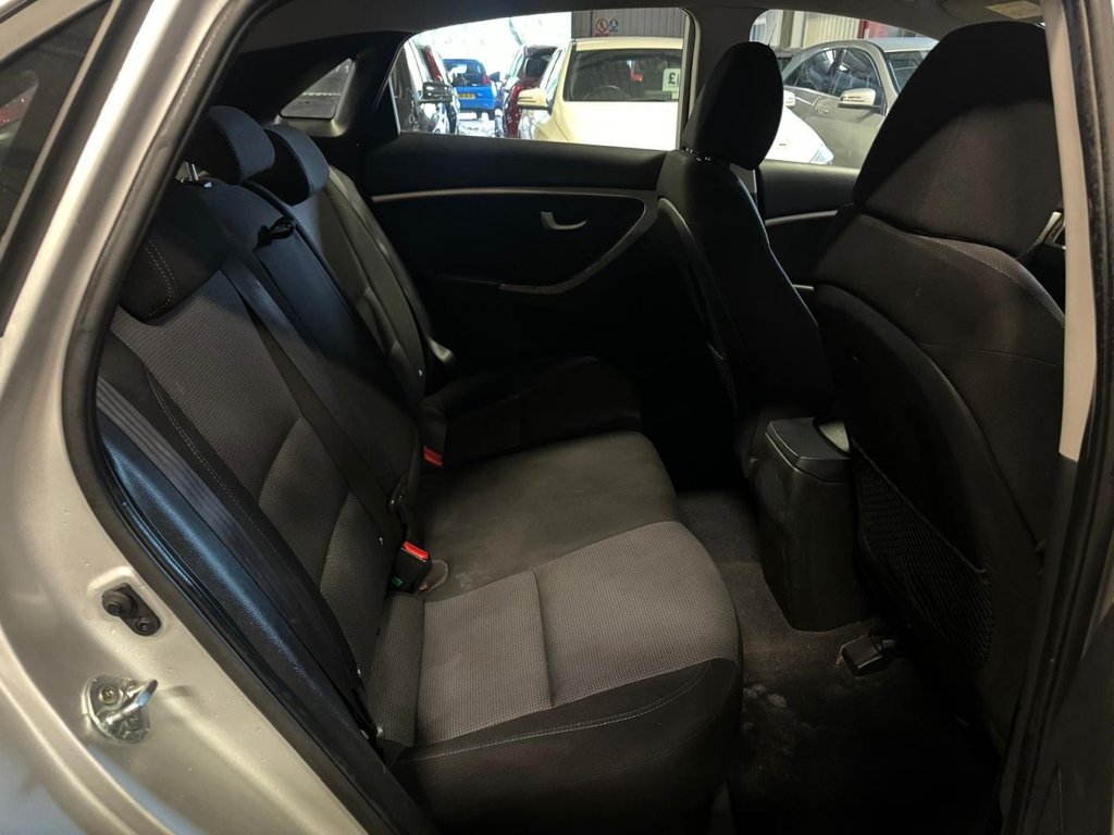 Used Hyundai i30 2015 for sale - 76527197: Photo 12