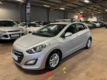 Used Hyundai i30 2015 for sale - 76527197: Photo