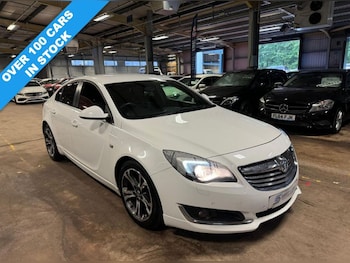 Vauxhall - Insignia
