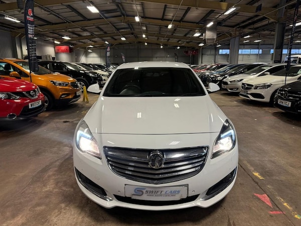 Used Vauxhall Insignia 2014 for sale - 76163062: Photo 2