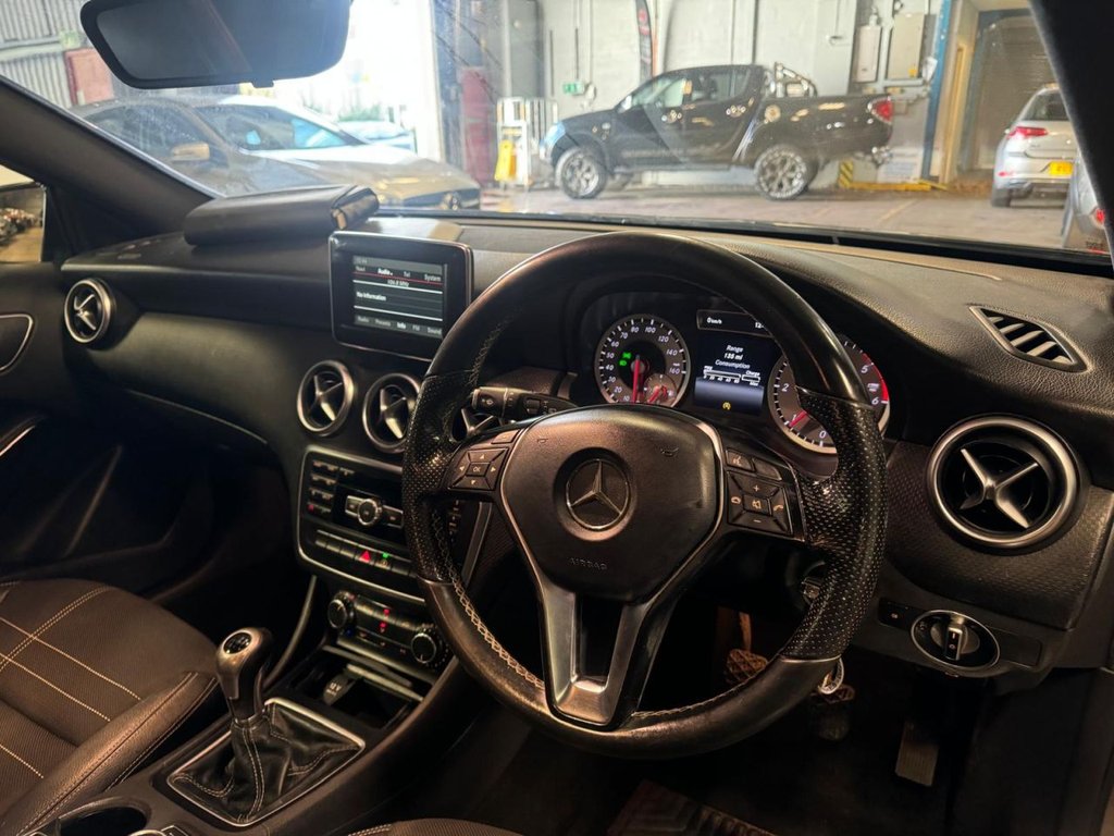 Used Mercedes-Benz A-Class 2015 for sale - 76570085: Photo 11