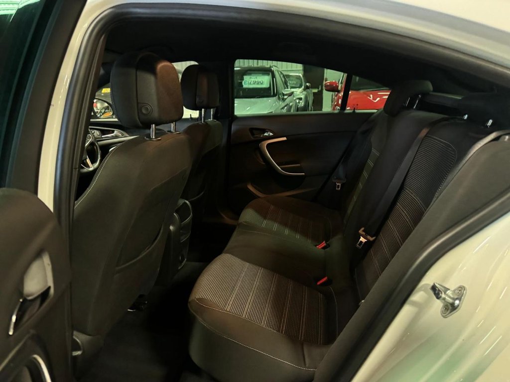 Used Vauxhall Insignia 2015 for sale - 76740446: Photo 13