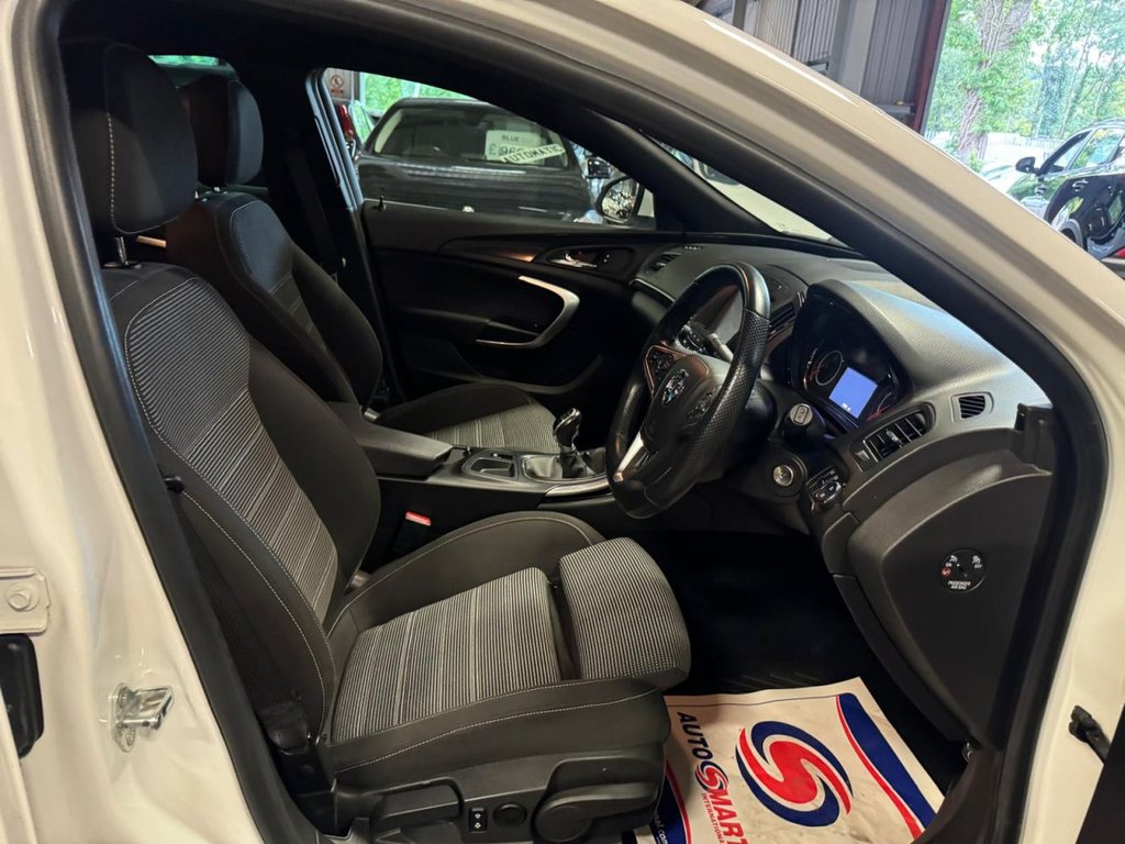 Used Vauxhall Insignia 2015 for sale - 76740446: Photo 9