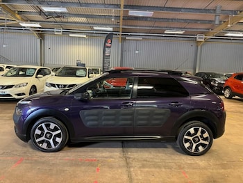 Used Citroen C4 Cactus 2016 for sale - 75411493: Photo