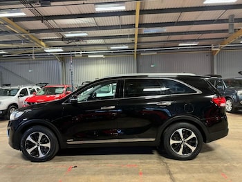 Used Kia Sorento 2015 for sale - 77770950: Photo