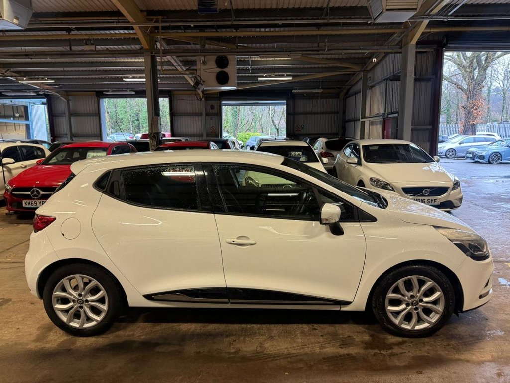 Used Renault Clio 2017 for sale - 77288454: Photo 5