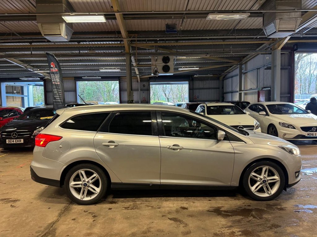 Used Ford Focus 2017 for sale - 77904679: Photo 4