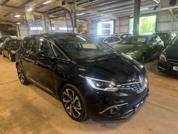 2018 (18) - 1.6 dCi 160 Signature Nav 5dr Auto