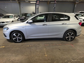 Used Fiat Tipo 2017 for sale - 76245200: Photo