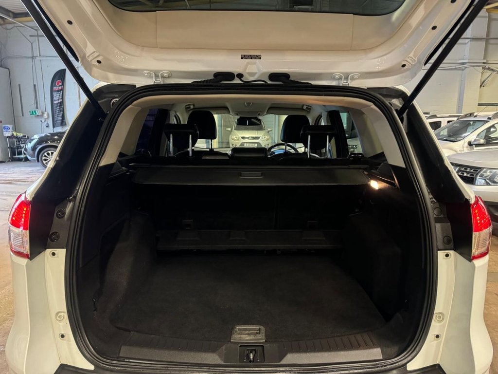 Used Ford Kuga 2016 for sale - 77680182: Photo 13