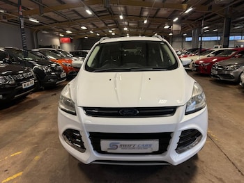 Used Ford Kuga 2016 for sale - 77680182: Photo