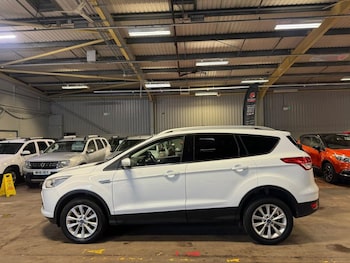 Used Ford Kuga 2016 for sale - 77680182: Photo